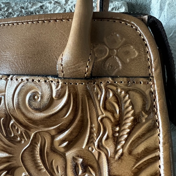 Patricia Nash Women's Small PARIS Satchel - Picture 2 of 9